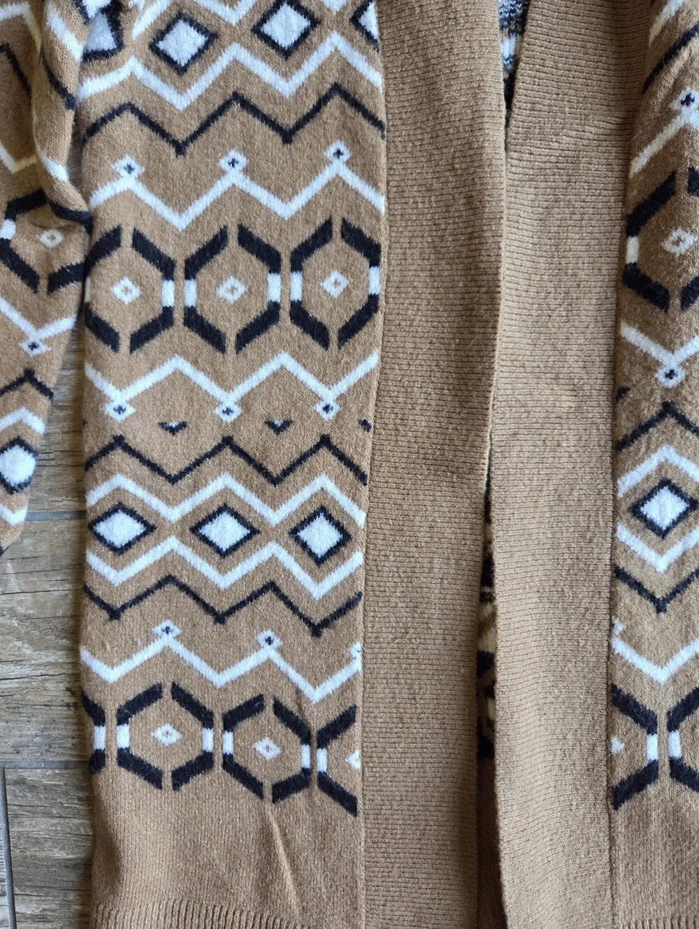 Loft Cardigan - Picture 2 of 4
